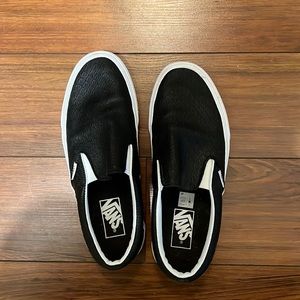 Vans women’s shoe- size 8.5